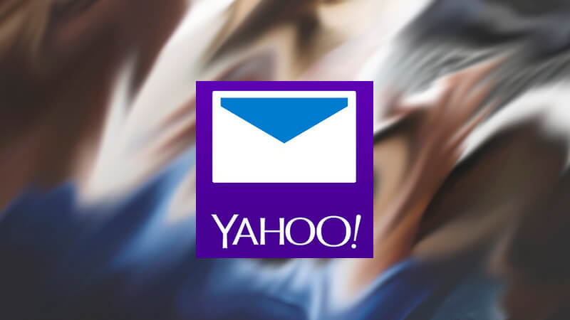 Yahoo Email icon above a blurry image